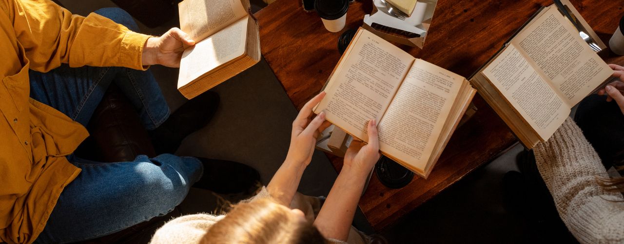 מדריך מקיף להשקת ספר חדש טיפים רעיונות ואסטרטגיות לסופרים עצמאיים